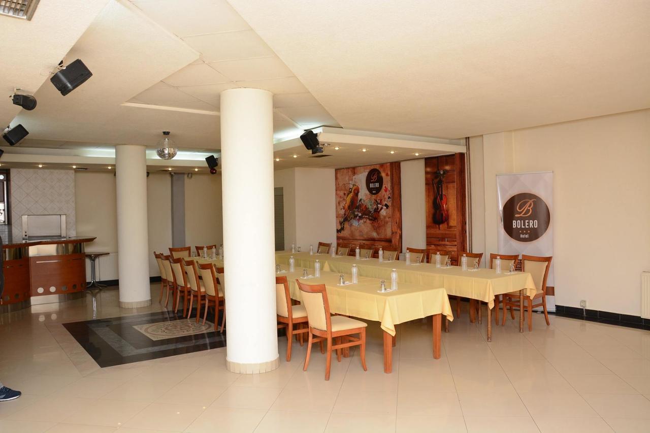 Bolero Hotel Ferizaj Buitenkant foto