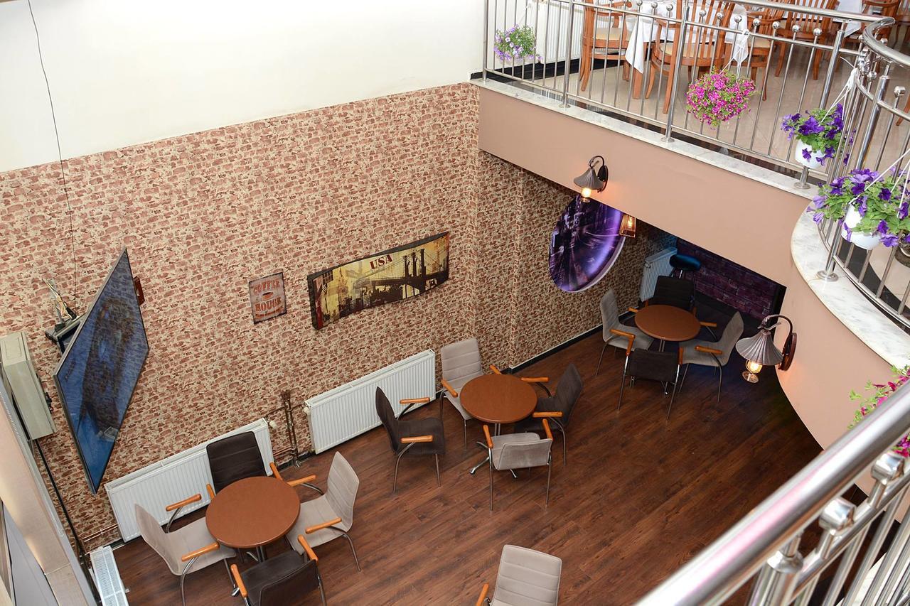 Bolero Hotel Ferizaj Buitenkant foto