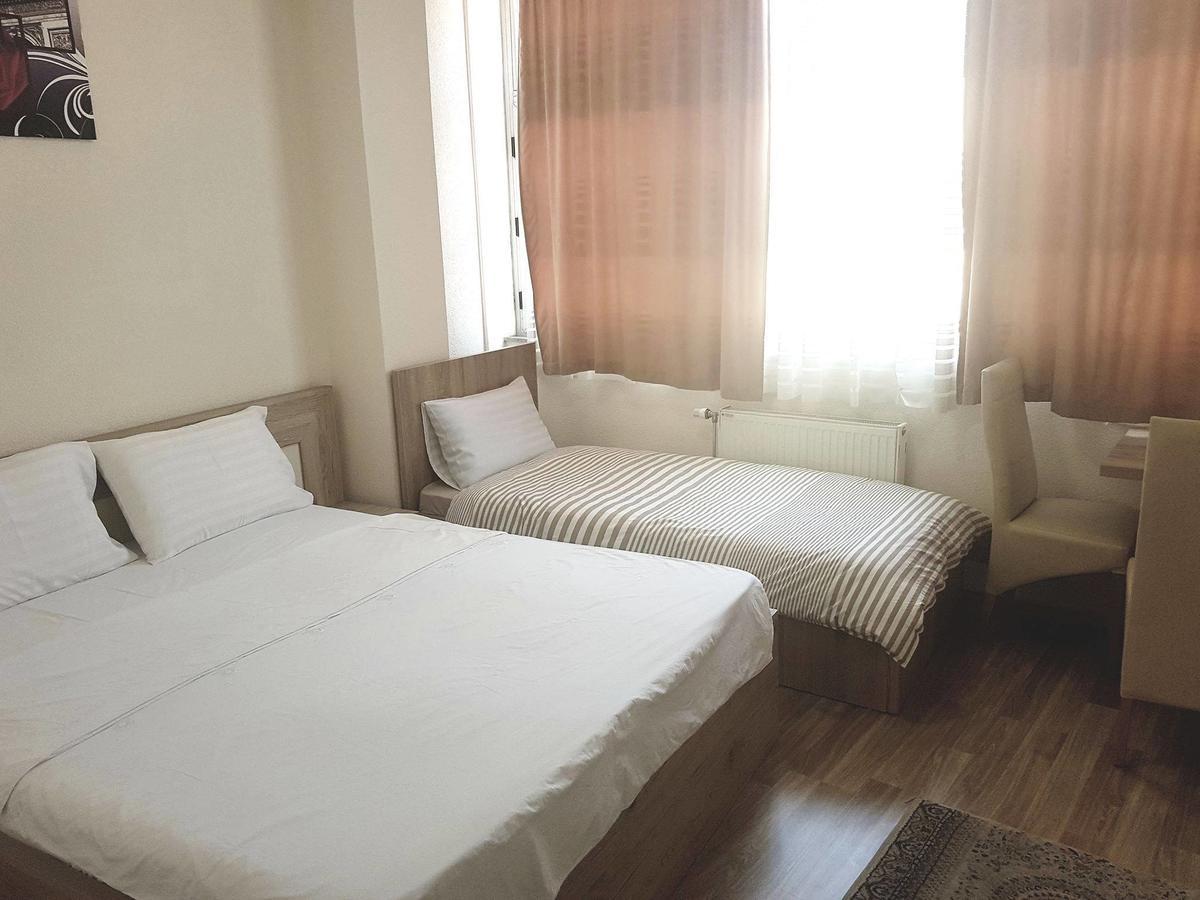 Bolero Hotel Ferizaj Buitenkant foto